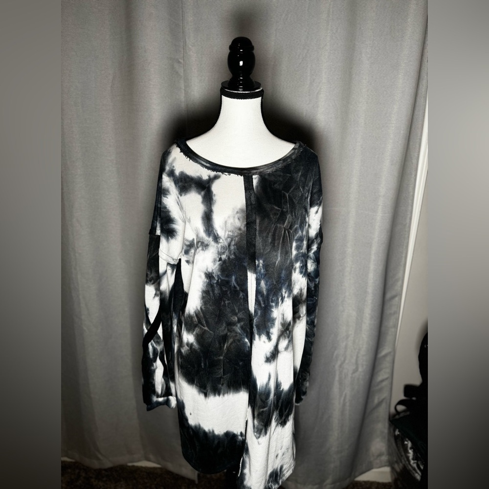 Hippie Black and White Tie-Dye Women's Dress